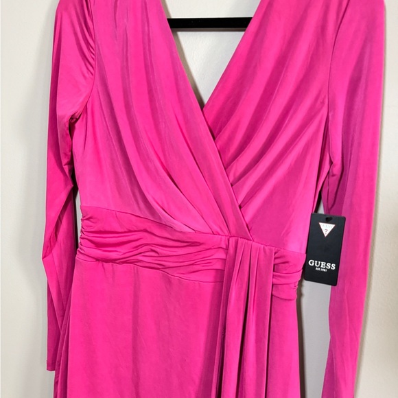 GUESS Long Sleeve V-Neck Dress with waist sash (size 8) - Picture 3 of 5